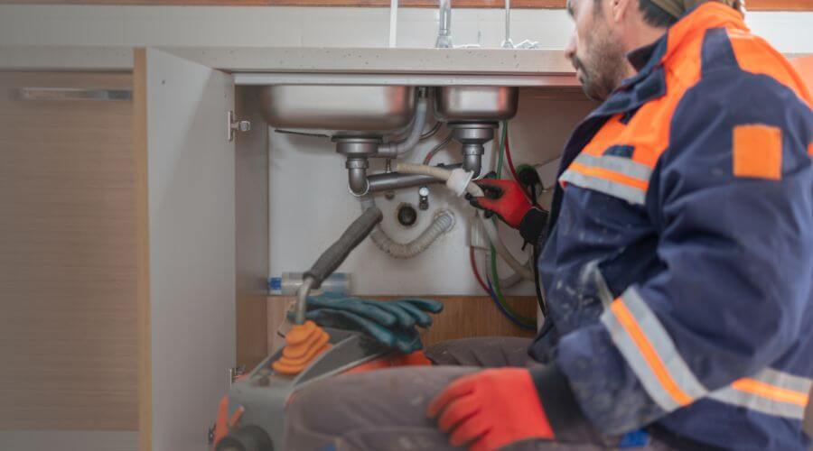 Professional slab leak plumber services in Altoona, IA